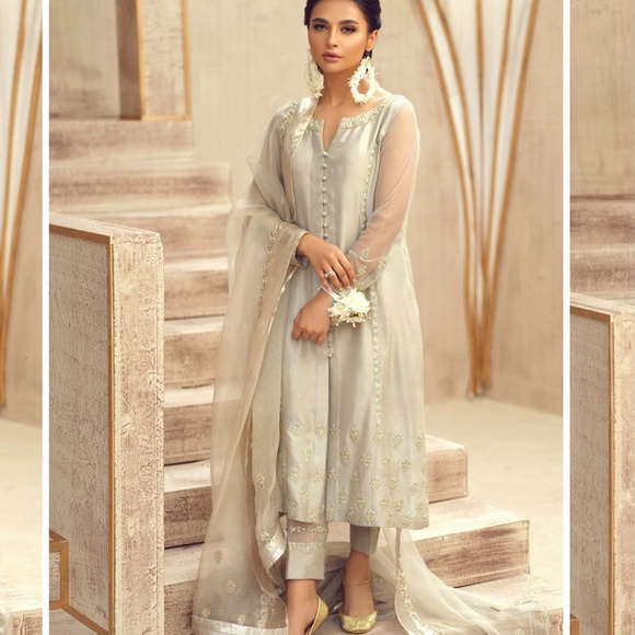 Umsha by Uzma babar formal 3 piece dress - Picture 2 of 8